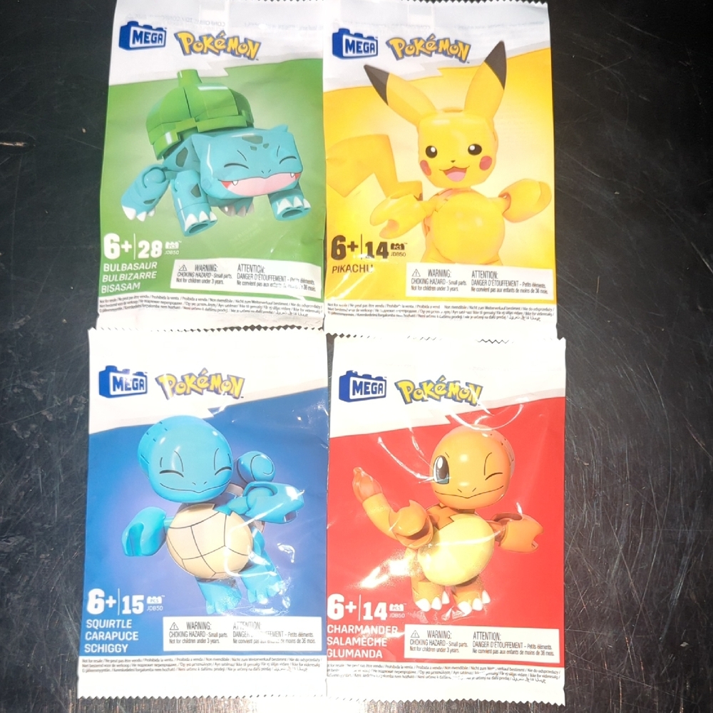 Mega Pokémon Building Set - Bulbasaur, Pikachu, Squirtle, Charmander